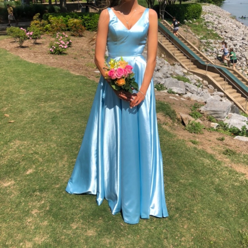 Sherri hill prom gown